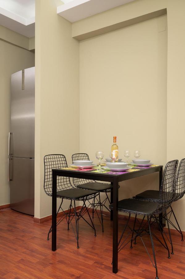 Centrally Located Cozy Appartement *
